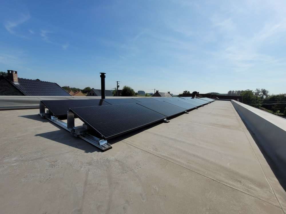 panneau photovoltaique toiture plate hauts de france