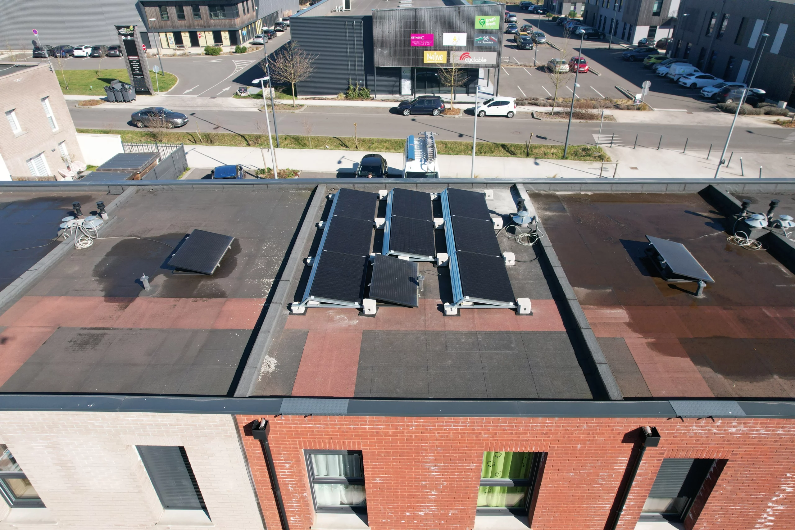 Installation de panneaux solaires par Nord Performance Energétique dans les hauts de france