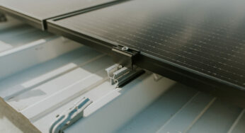 Professionnels : Pourquoi installer des panneaux solaires ? 